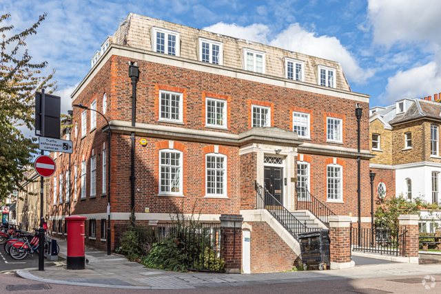 62-64 Chancellors Rd, London for rent - Primary Photo - Image 1 of 4