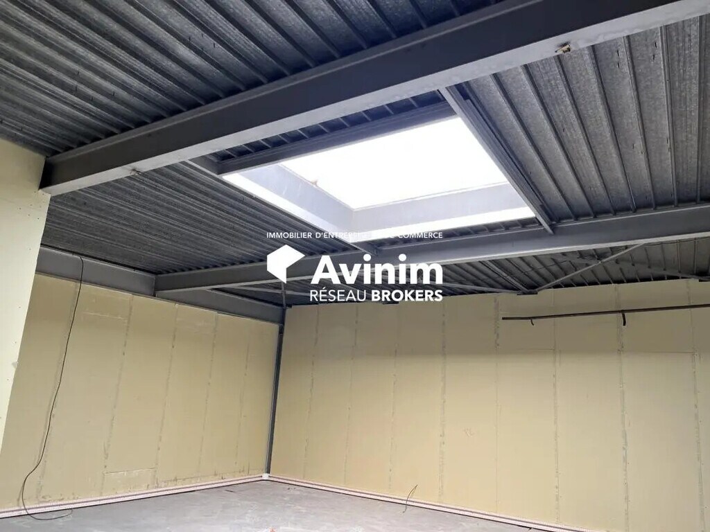 Vente Local d'activités 379 m² à 487 m² - Photo 1