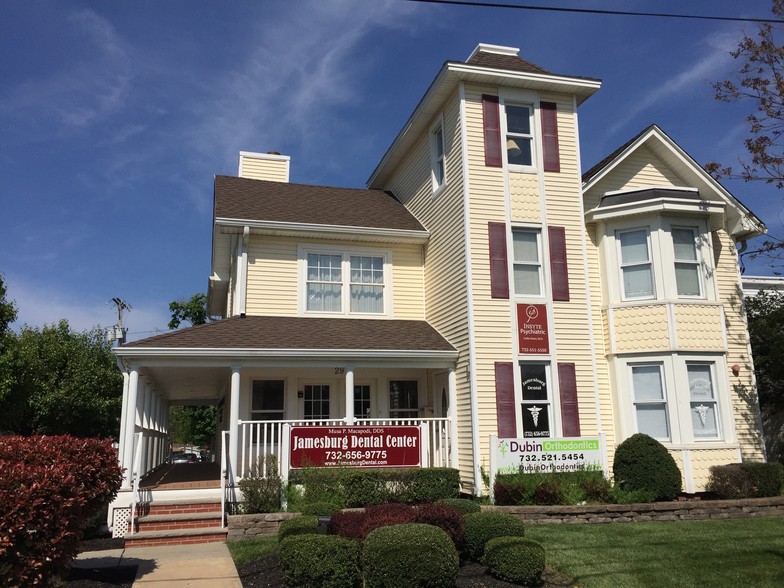 29 E Railroad Ave, Jamesburg, NJ for sale - Building Photo - Image 1 of 1