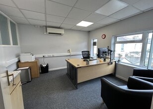 16 Watson Pl, Plymouth to rent Interior Photo- Image 1 of 7