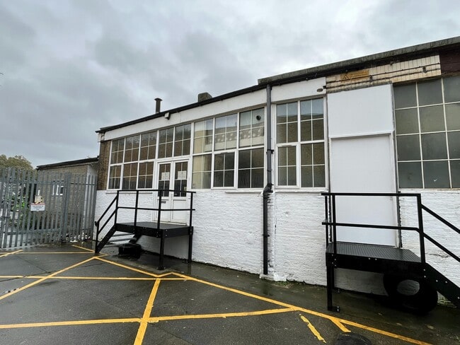 More details for 33-39 Parsons Green Ln, London - Industrial to Rent