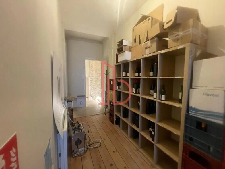 Office in Bordeaux to rent - Interior Photo - Image 3 of 3