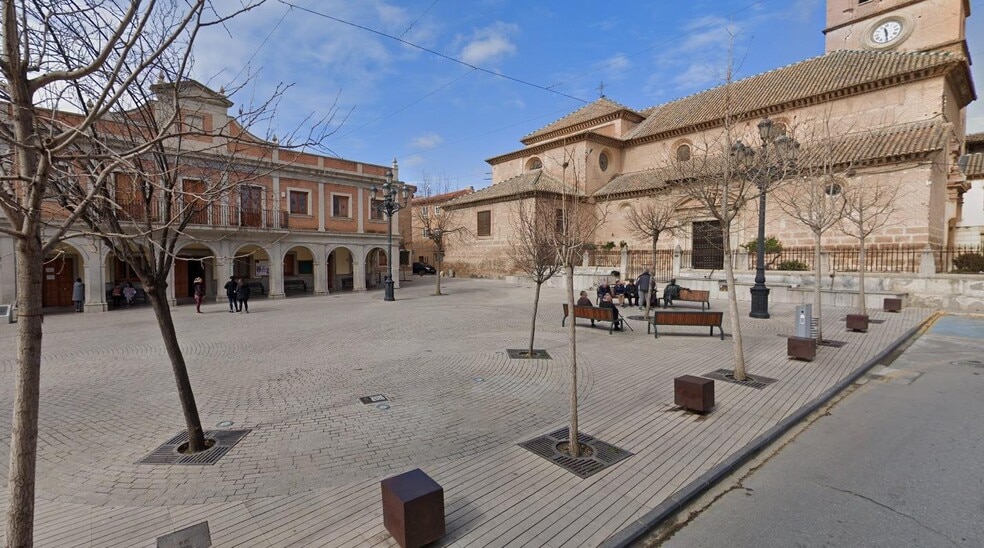 Calle Granada, 11, Albolote, Granada to rent - Building Photo - Image 1 of 4