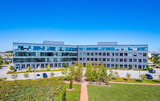 More details for 10100 W Innovation Dr, Wauwatosa, WI - Office to Rent