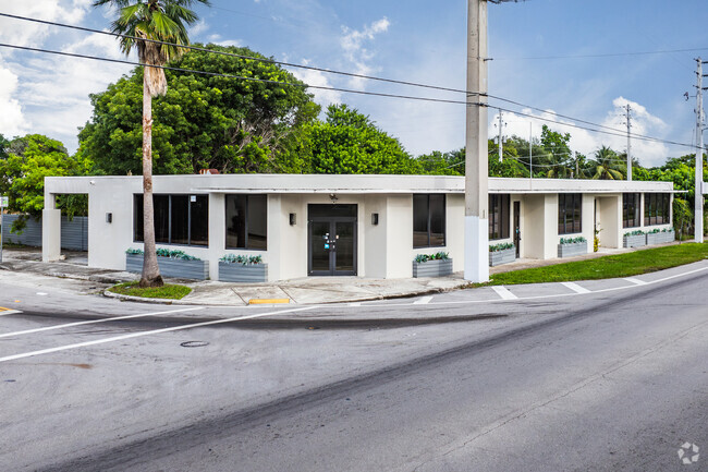 More details for 4200 - 4204 NW 2nd Ave, Miami, FL - Retail for Sale