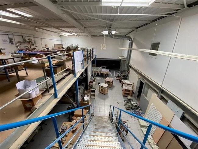 Vente Local d'activités 580 m²