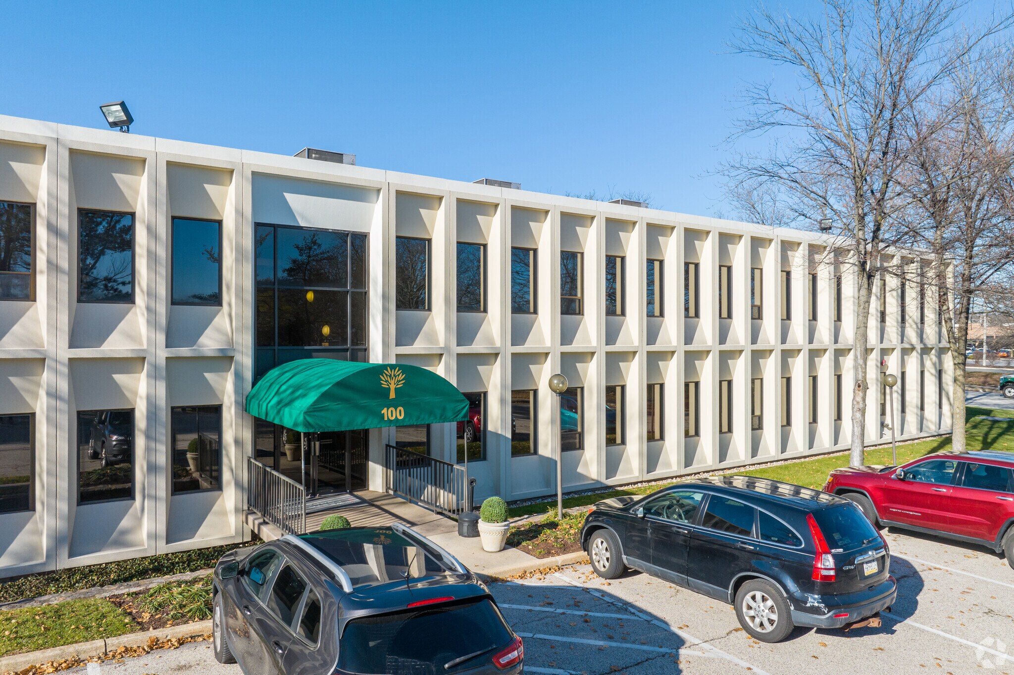 2570 Boulevard of the Generals, Norristown, PA to rent Building Photo- Image 1 of 8