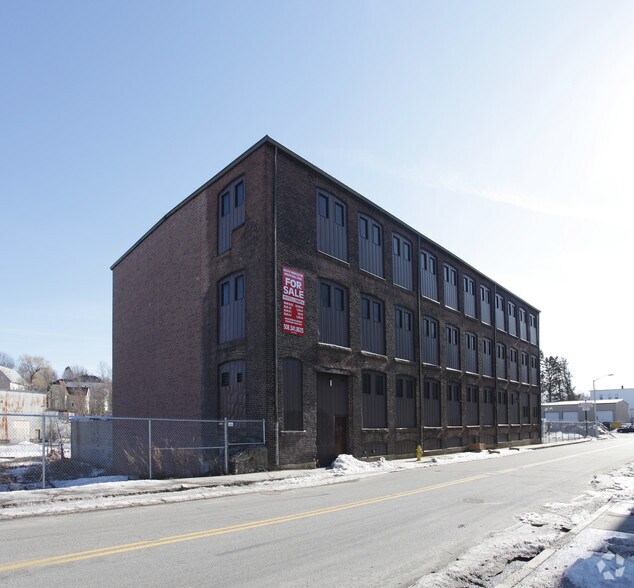 35 Armory St, Worcester, MA for rent - Building Photo - Image 2 of 2