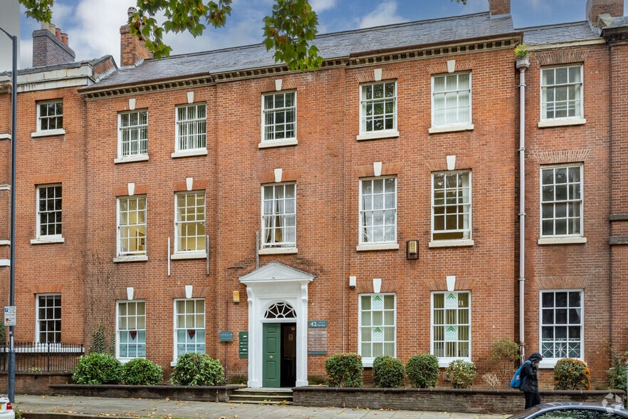 42 Friar Gate, Derby to rent - Primary Photo - Image 1 of 5