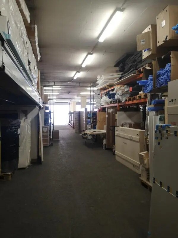Location Local d'activités 1 646 m² - Photo 1