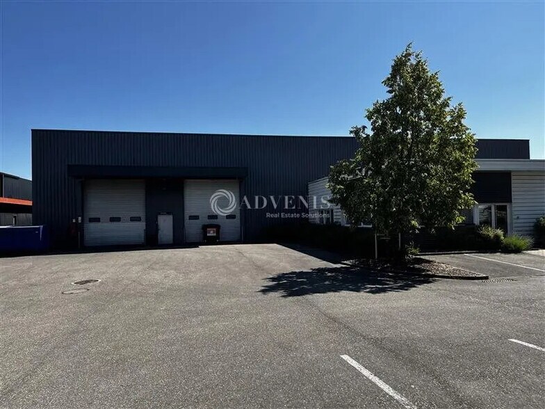 Light Industrial in Illkirch-Graffenstaden to rent - Building Photo - Image 2 of 6