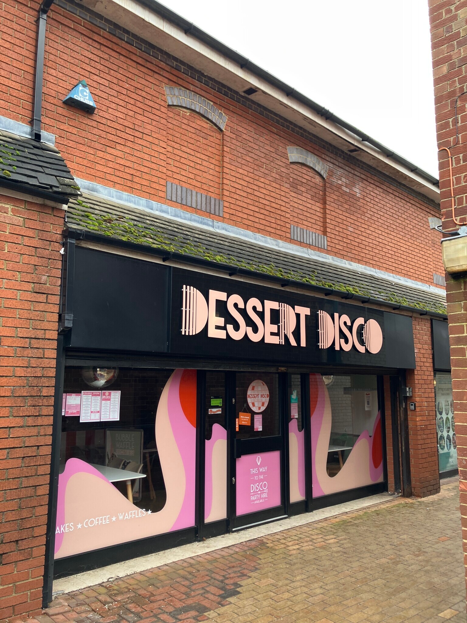 Waterborne Walk, Leighton Buzzard for sale Building Photo- Image 1 of 1