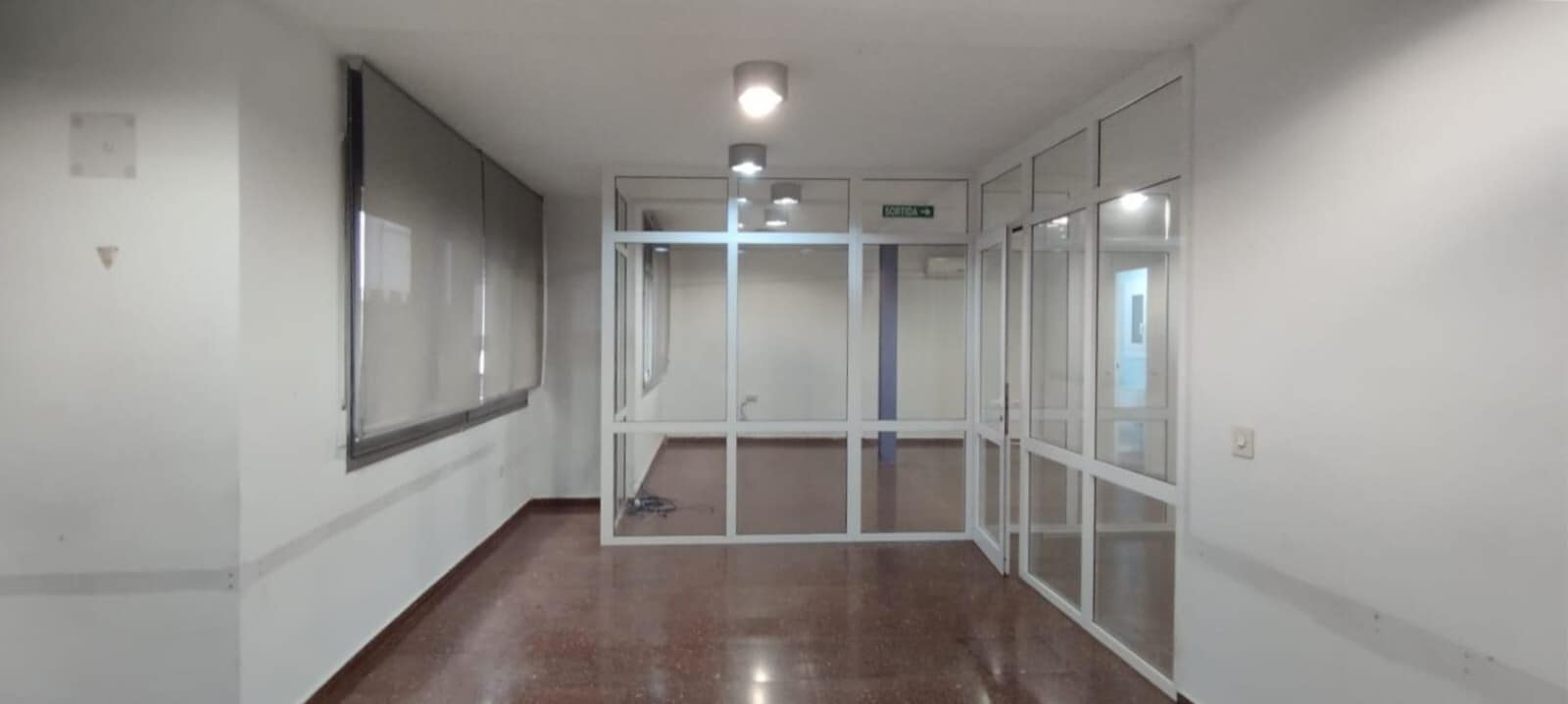 Office in Manresa, Barcelona to rent Primary Photo- Image 1 of 4