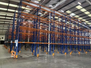 Eastways, Witham to rent Interior Photo- Image 1 of 1