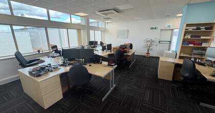 245 Cranmore Blvd, Solihull for sale Interior Photo- Image 2 of 7