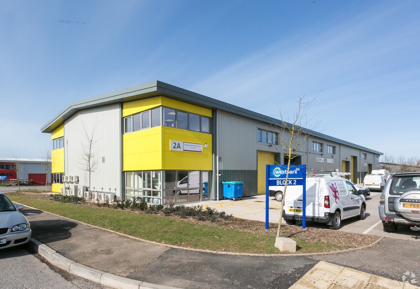 West Buckland Rd, Wellington to rent - Building Photo - Image 2 of 4