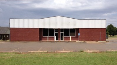 507 E Highway 33, Perkins, OK for sale Primary Photo- Image 1 of 1