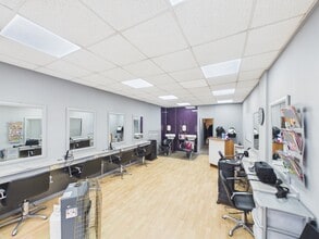 1119 Aikenhead Rd, Glasgow to rent Interior Photo- Image 2 of 3