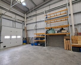 Centennial Ave, Elstree to rent Interior Photo- Image 2 of 3