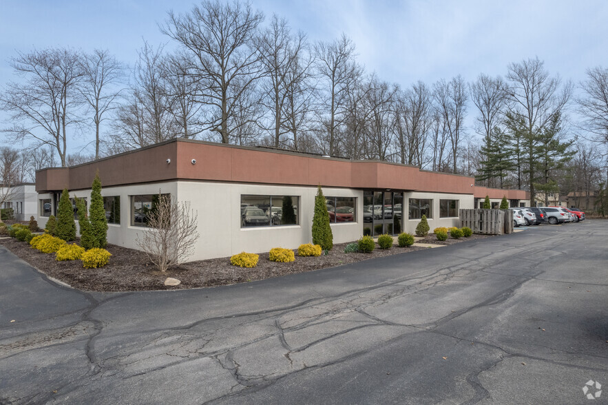 27999 Clemens Rd, Cleveland, OH for sale - Primary Photo - Image 1 of 14