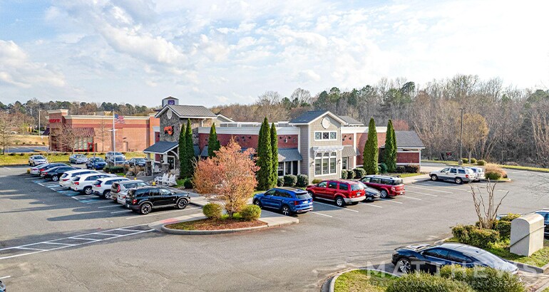 9801 Independence Pointe Pky, Matthews, NC for sale Building Photo- Image 1 of 1