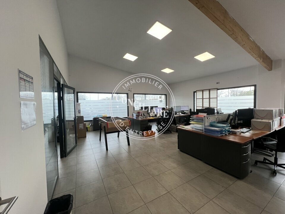 Rue Des Frères Seigneurie, Plaisance-du-Touch to rent Interior Photo- Image 1 of 6