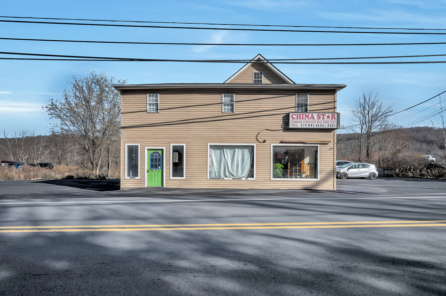 410 N Main St, Moscow, PA for sale - Building Photo - Image 1 of 1