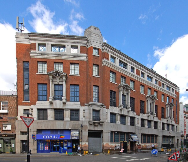 More details for 24-26 Russell St, London - Retail to Rent