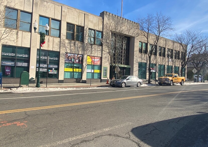 466 Main St, New Rochelle, NY for sale - Building Photo - Image 1 of 1