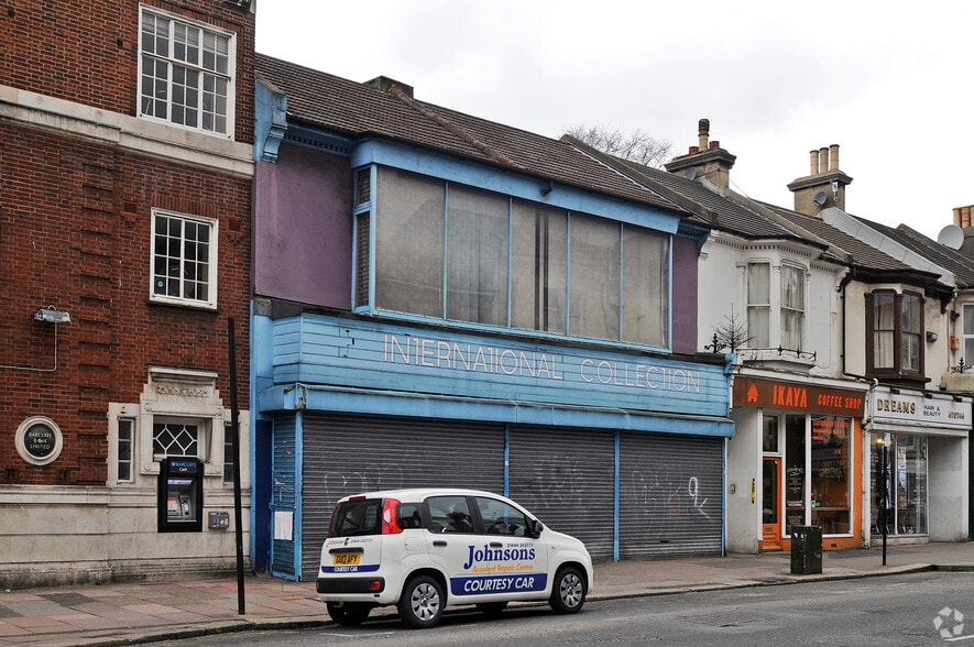 5-7 Preston Rd, Brighton to rent - Primary Photo - Image 1 of 3
