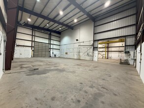 144 Industrial Dr, Forest City, NC for rent Building Photo- Image 2 of 4