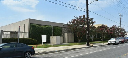 13001-13051 Bradley Ave, Sylmar, CA for rent Building Photo- Image 1 of 5