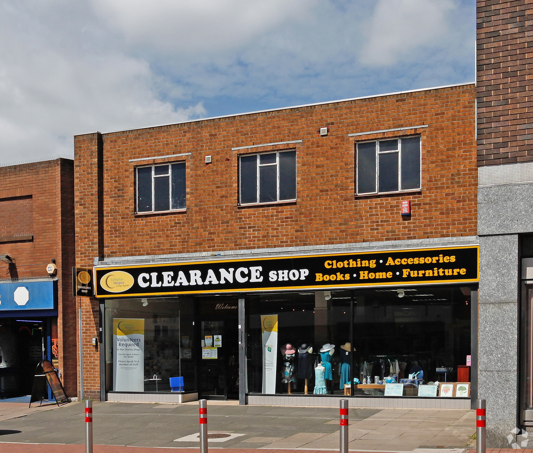135-142 High St, Cradley Heath for sale Primary Photo- Image 1 of 1