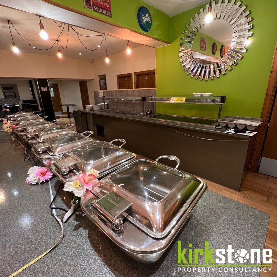 33 Main St, Holytown ML1 4TH UK