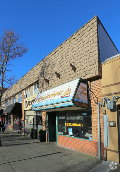 1012 Douglas St, Victoria, BC for rent - Building Photo - Image 3 of 3