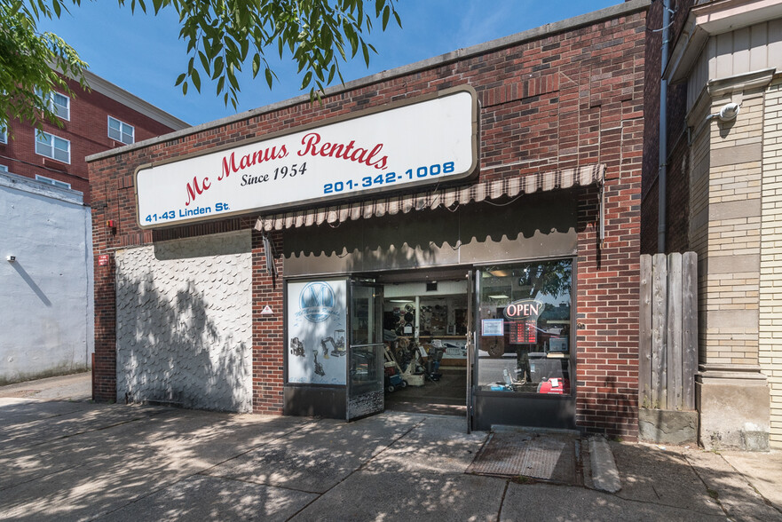 43 Linden St, Hackensack, NJ for sale - Primary Photo - Image 1 of 7