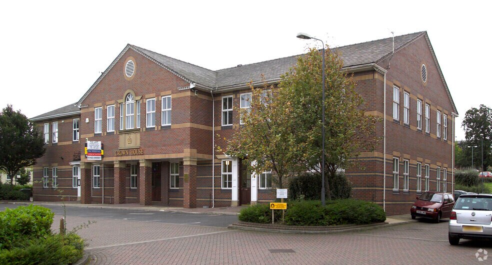 Hornbeam Sq N, Harrogate HG2 8PB Crown House UK