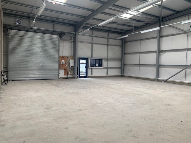 Dundyvan Way, Coatbridge to rent - Building Photo - Image 2 of 5