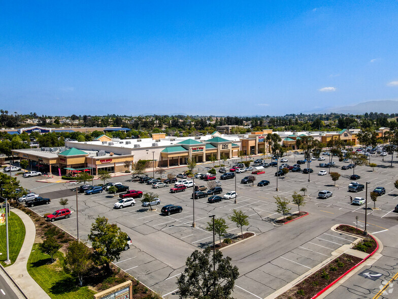 40400-40500 Winchester Rd, Temecula, CA for rent - Primary Photo - Image 1 of 9