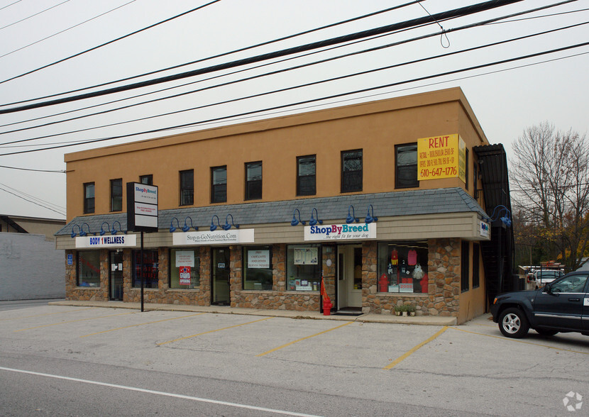 359-363 E Lincoln Hwy, Exton, PA for rent - Primary Photo - Image 1 of 2