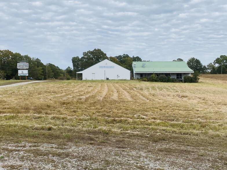 3920 AR 5 Hwy, Calico Rock, AR for sale - Primary Photo - Image 1 of 38