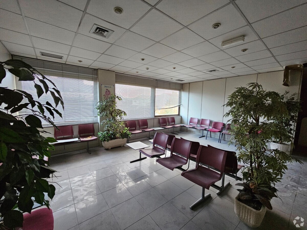 Collado Villalba, MAD 28400 - Unit Puerta 02, Esc. 2 - - Interior Photo - Image 1 of 5