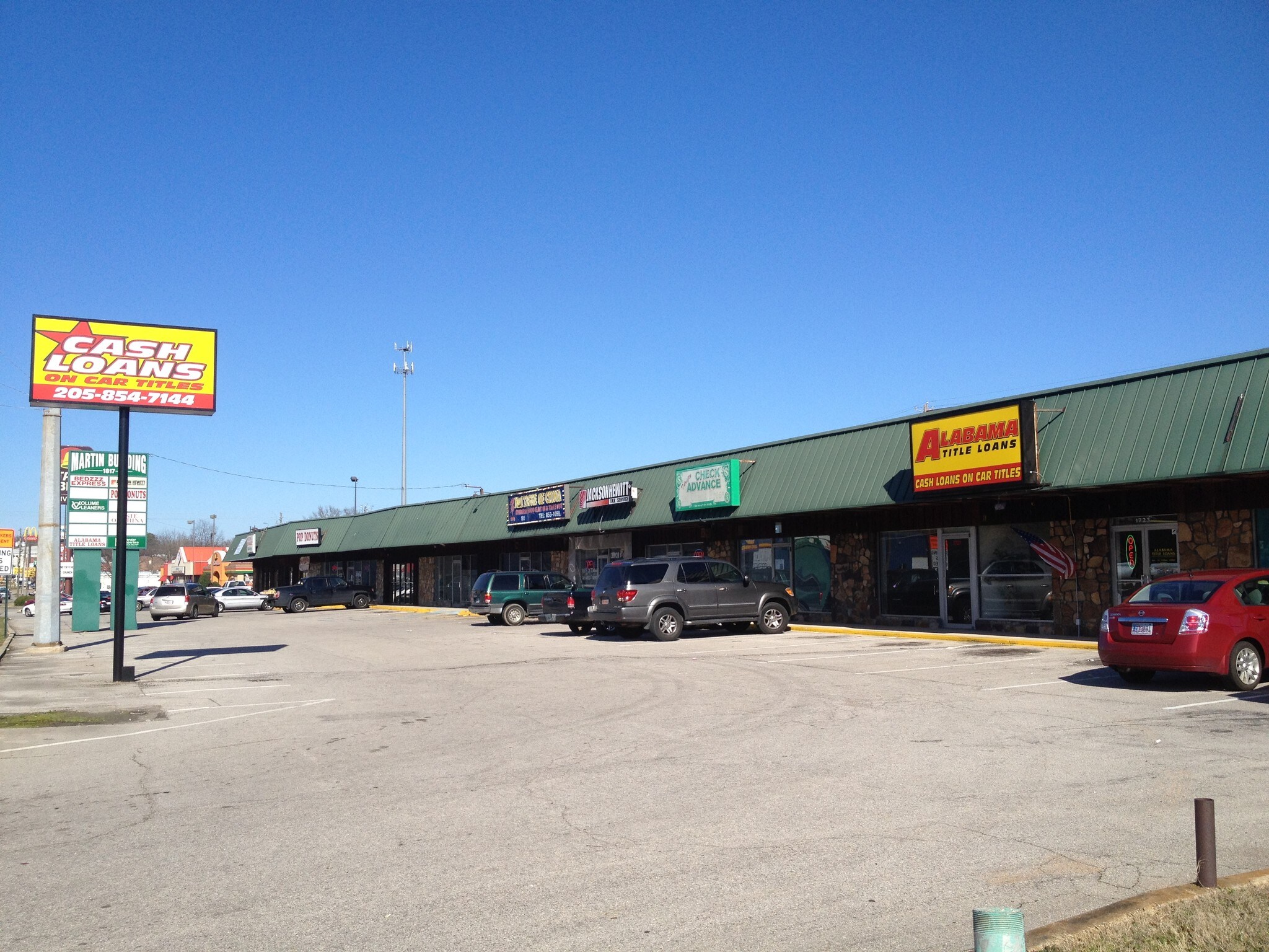 1719-1823 Center Point Pky, Birmingham, AL to rent Building Photo- Image 1 of 2