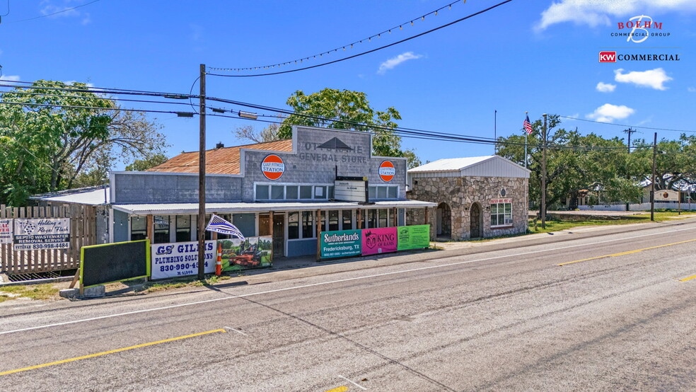 23737 US Hwy 290 W, Harper, TX for sale - Building Photo - Image 1 of 10
