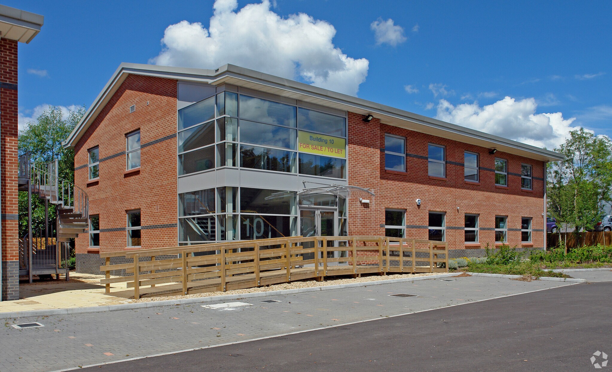 Molly Millars Ln, Wokingham for sale Primary Photo- Image 1 of 1