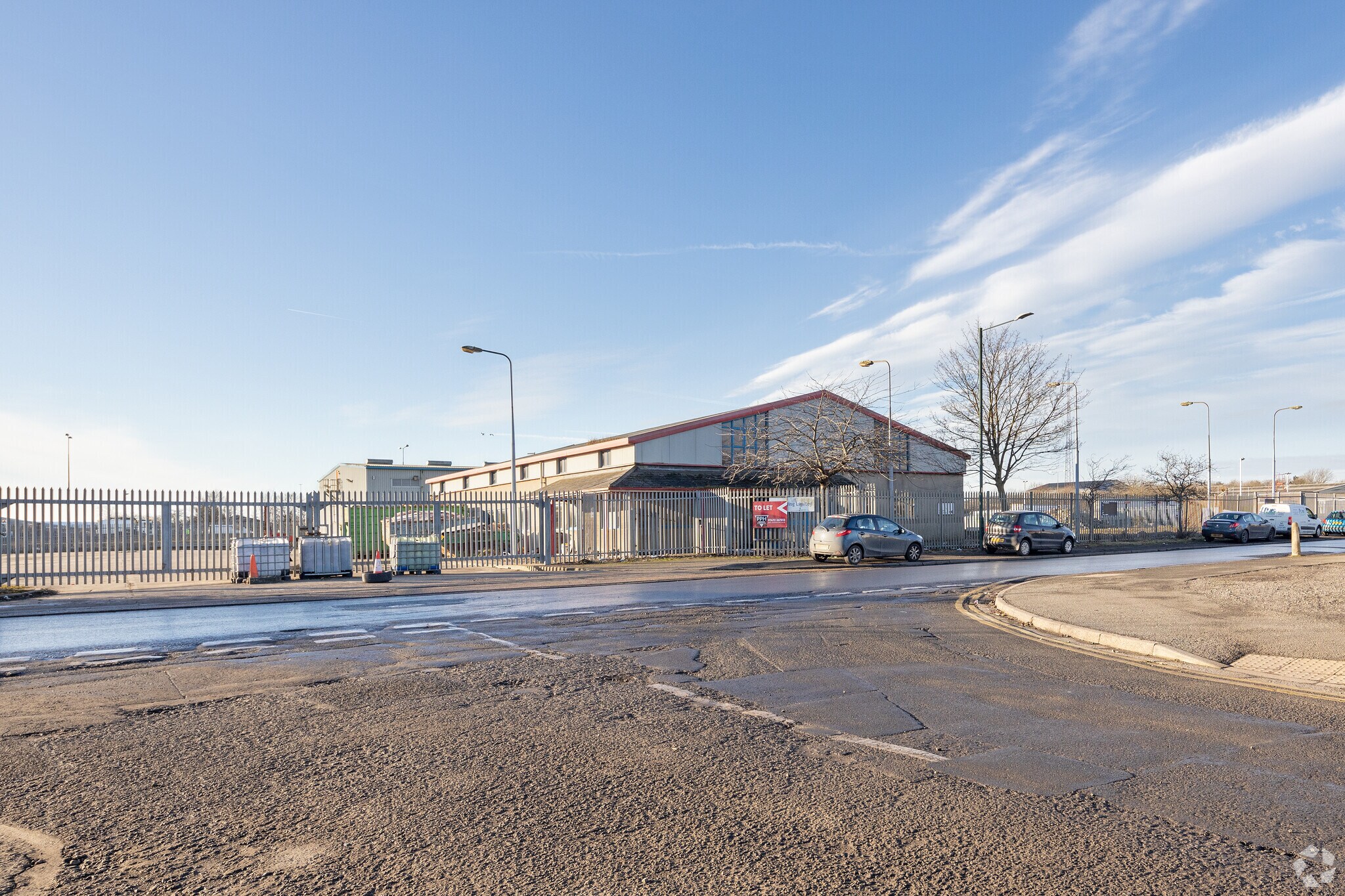 1 Estate Rd, Grimsby for sale Primary Photo- Image 1 of 1