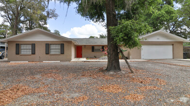 711 Lithia Pinecrest Rd, Brandon, FL for sale Building Photo- Image 1 of 1