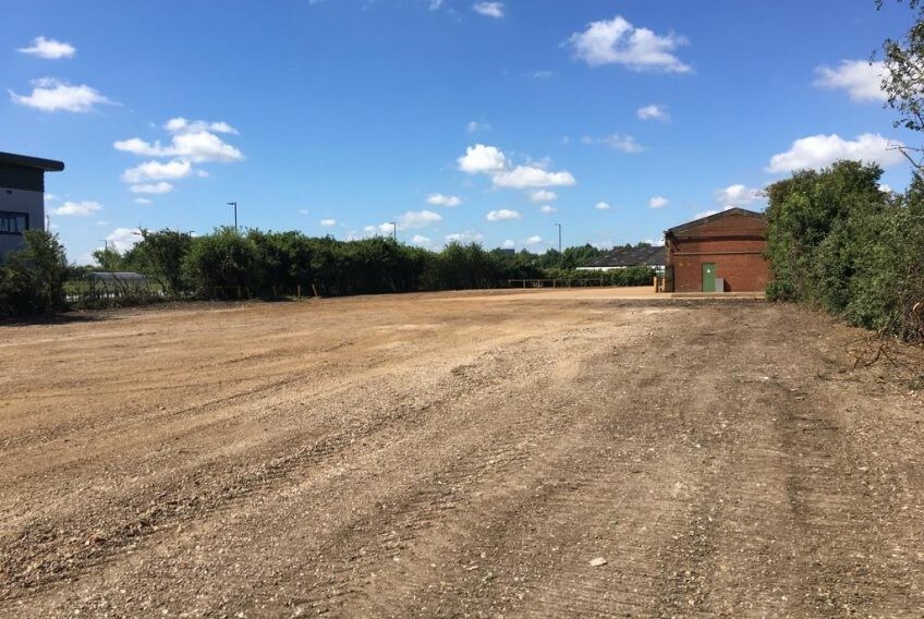 College Rd, Aylesbury for sale Primary Photo- Image 1 of 1