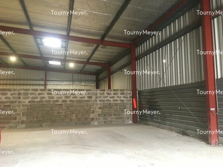 Light Industrial in Mérignac to rent - Building Photo - Image 3 of 4