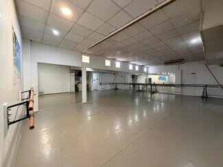 More details for Rue Meunier, Villeurbanne - Retail to Rent